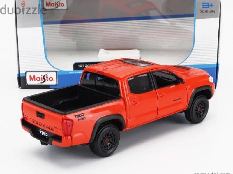 Toyota Tacoma 2021 diecast car model 1:27 2