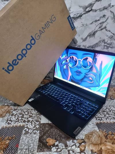 with box gaming laptop like new condition