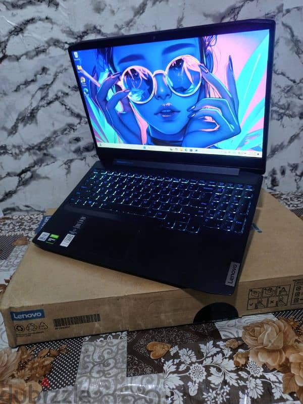 with box gaming laptop like new condition 1