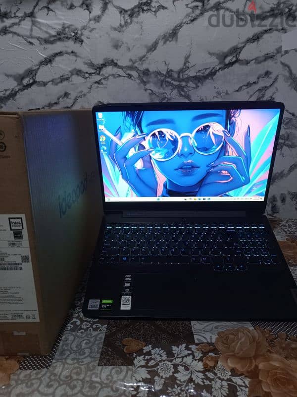 with box gaming laptop like new condition 3