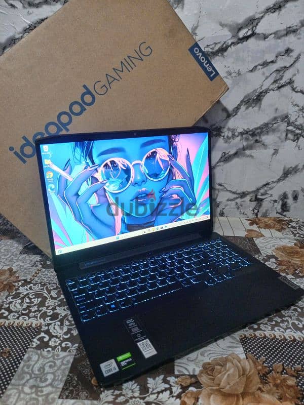 with box gaming laptop like new condition 5