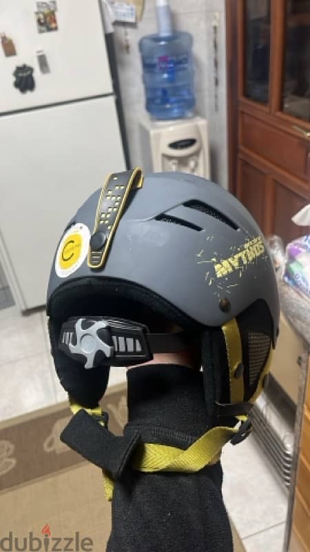 sķi and snowboard  helmet 2