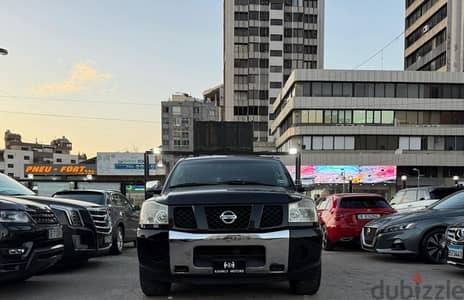 Nissan Armada 4WD