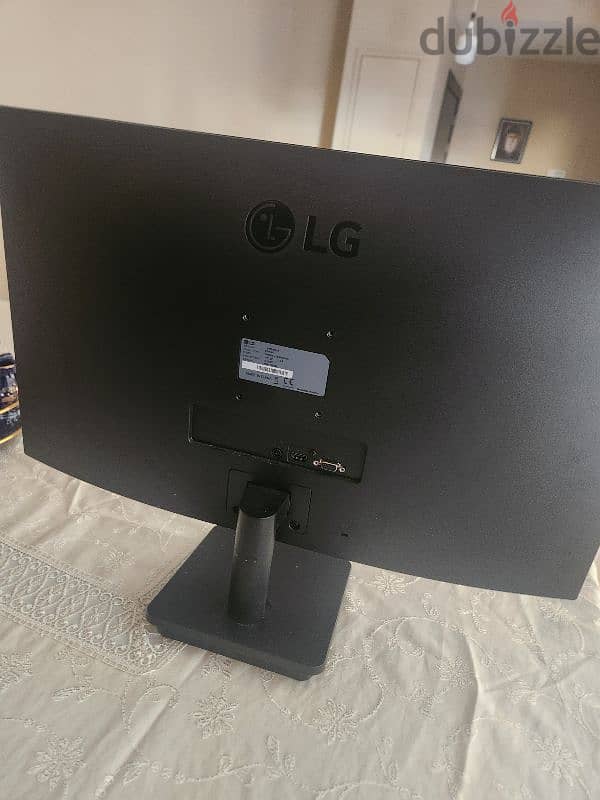 LG Monitor - Excellent Condition 1