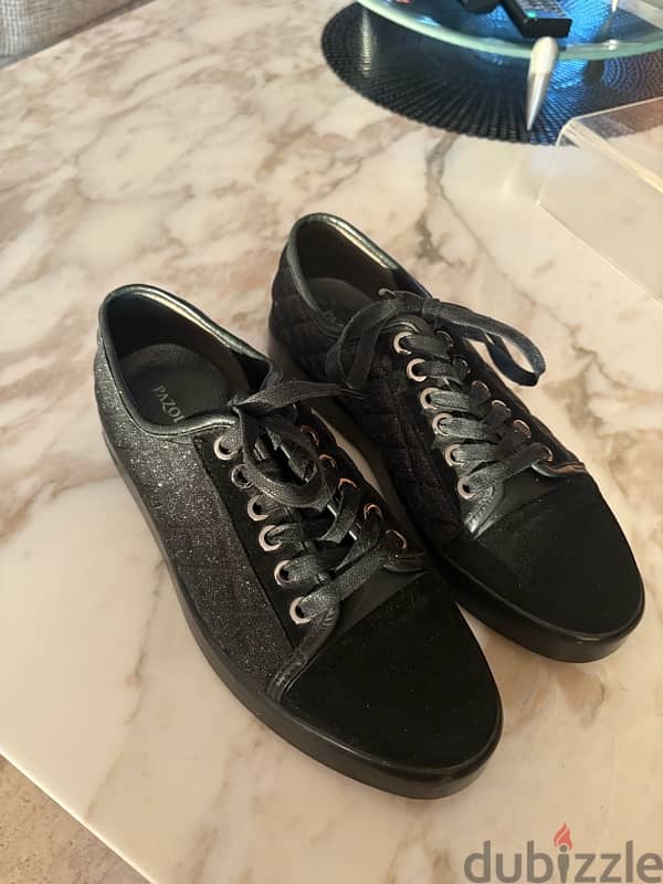 Black designer sneakers Pazolini, size 40, suede sneakers– Like New! 2