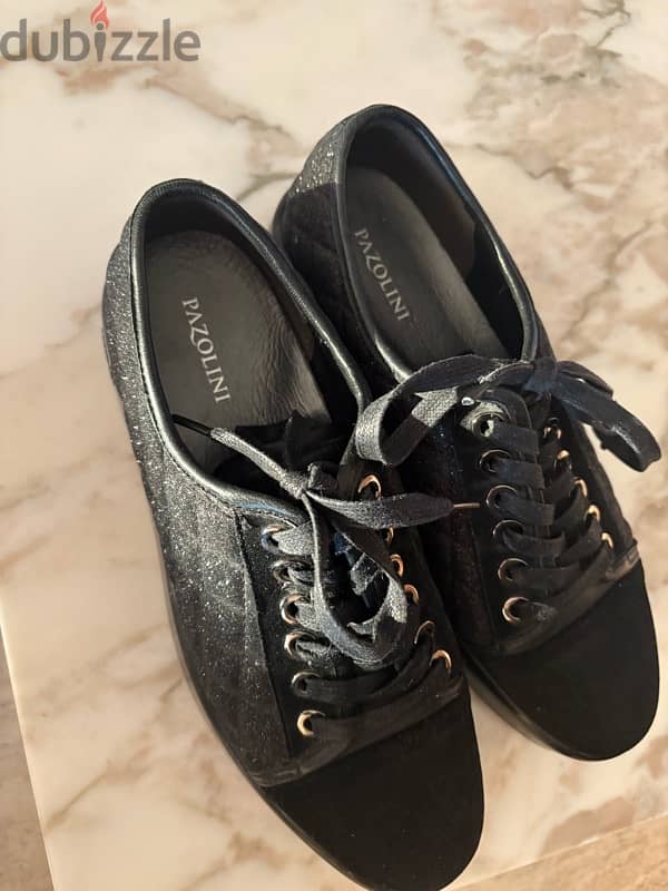 Black designer sneakers Pazolini, size 40, suede sneakers– Like New! 3