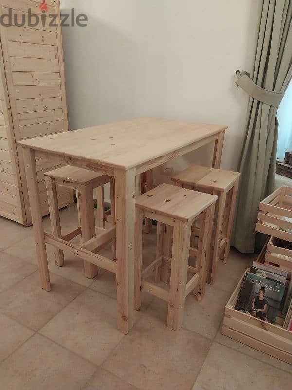 High kitchen table and four chairs 0