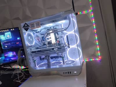 Full White Gaming PC Case Very Rare Build