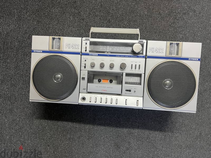 fisher old school music tape player 0