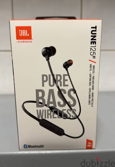 Jbl tune 125bt black Amazing & good offer