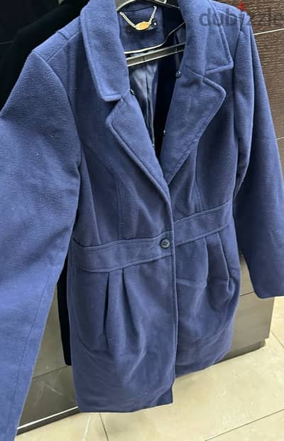 coat navy color كبّوت لون كحلي  نيلي  size S-M