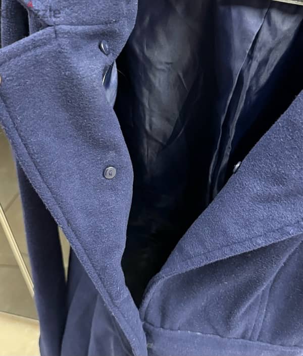 coat navy color كبّوت لون كحلي  نيلي  size S-M 4