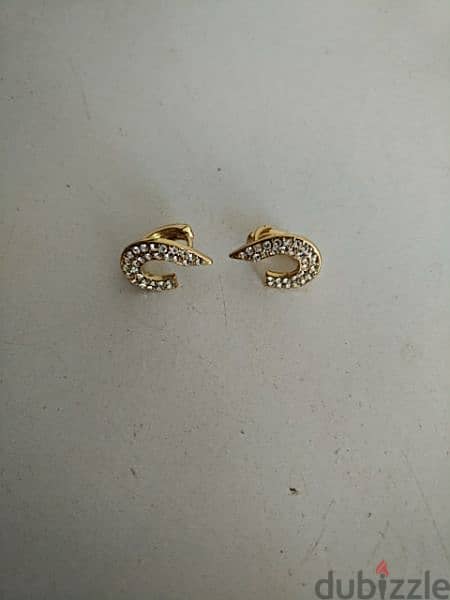 C earrings - Not Negotiable 1