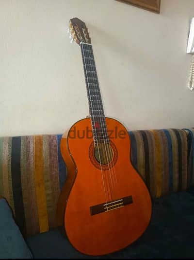 Yamaha C70 classical guitar