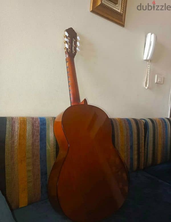 Yamaha C70 classical guitar 1