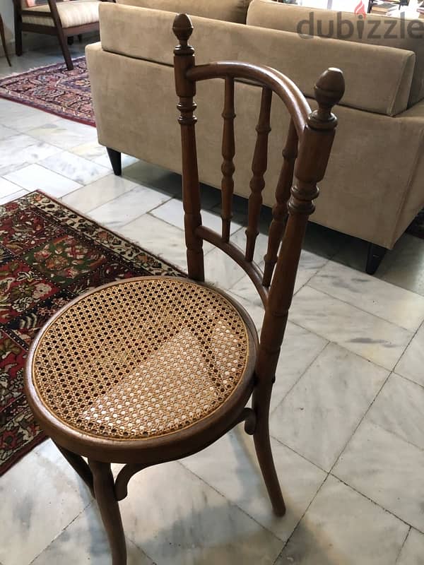 Mundus Vintage Chairs 2