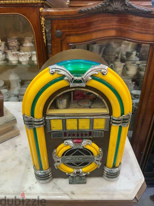 classic collector's edition AM/FM radio &cassette jukebox 1940' راديو 1