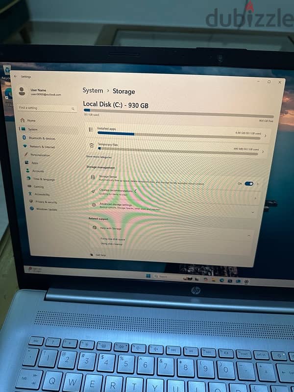 17.5” HP Laptop Like New! 3