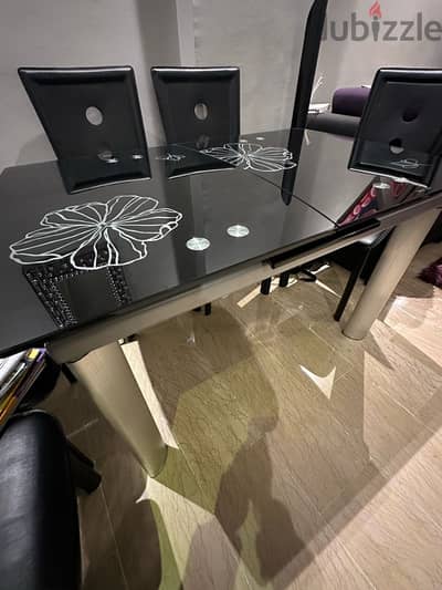 Dining Glass table - Adjustable