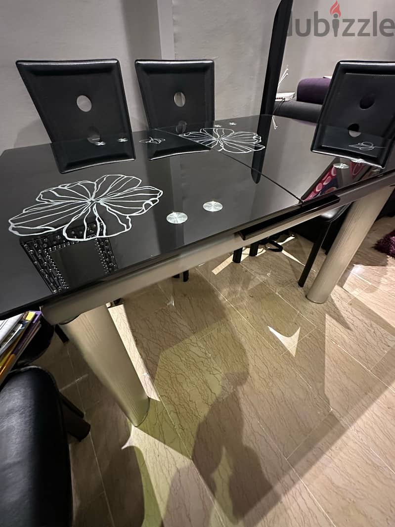 Dining Glass table - Adjustable 0