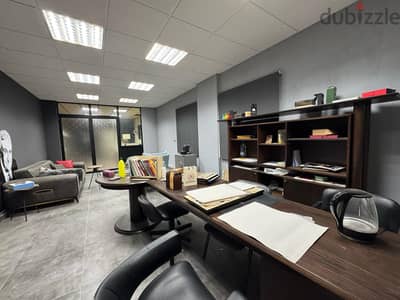 L17186 - Office For Rent In Mansourieh