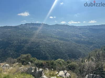 Prime location Land in Monteverde | Ras El metn road | Dead End