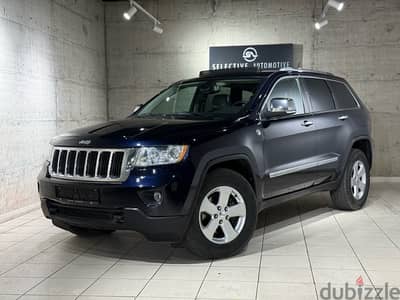 Jeep Grand Cherokee limited Panoramic Clean carfax V6