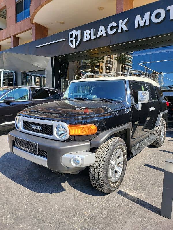 Toyota FJ Cruiser 2018 0