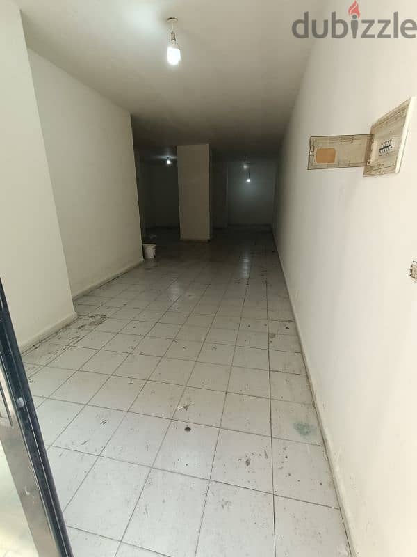 Shop for sale in zalka 0