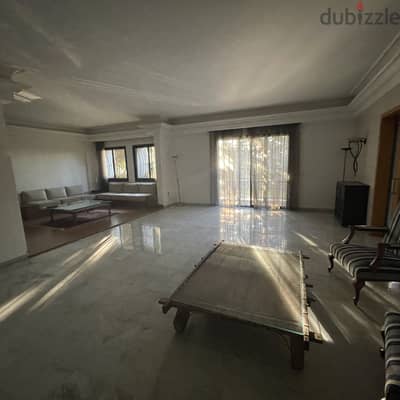 Apartment for sale in Rabieh شقة للبيع في الرابية