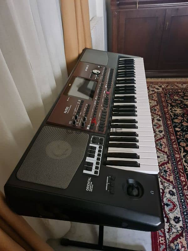 korg PA 700 Oriental 1