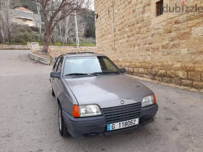 Opel Kadett 1988