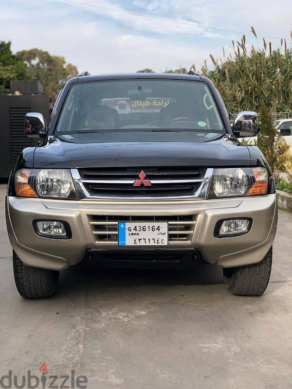 Mitsubishi Montero 2001 0