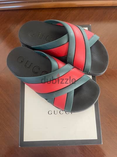 Gucci slippers