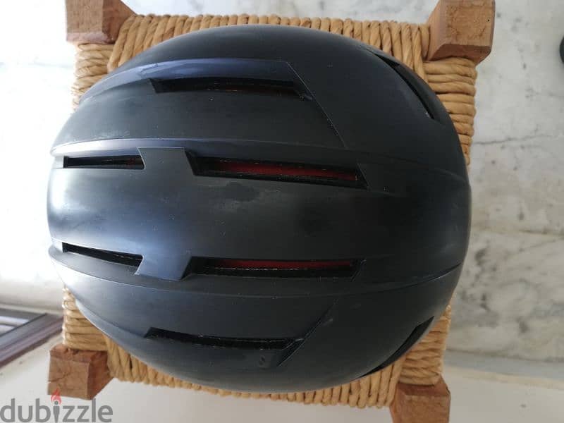 B-Twin bicycle Helmet size L 4