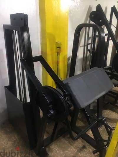 biceps curl machine like new