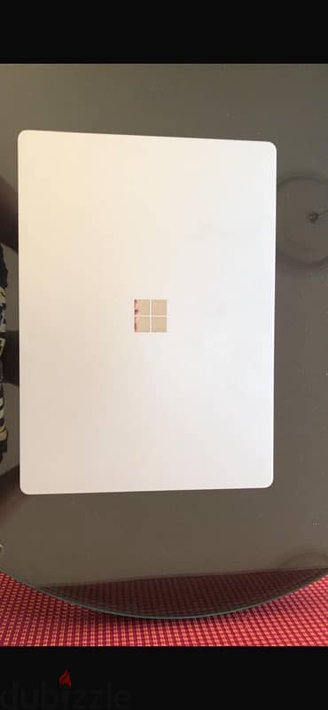 Microsoft surface laptop 2