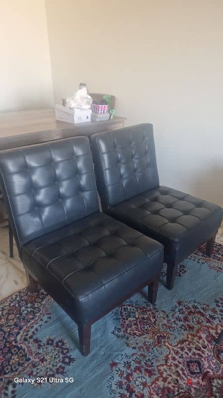 leather sofa كنبايات جلد 0