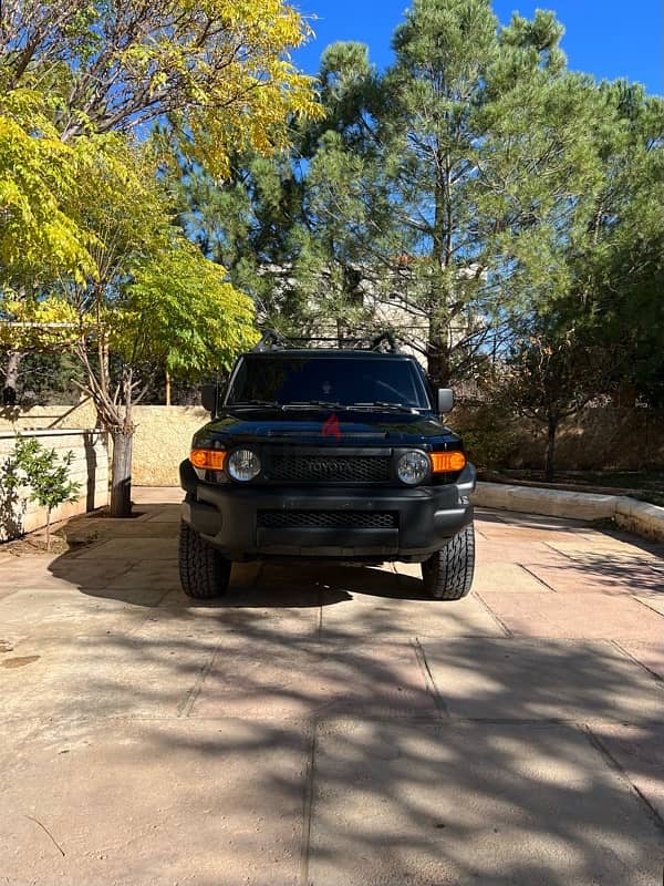 Toyota FJ Cruiser 2012 0