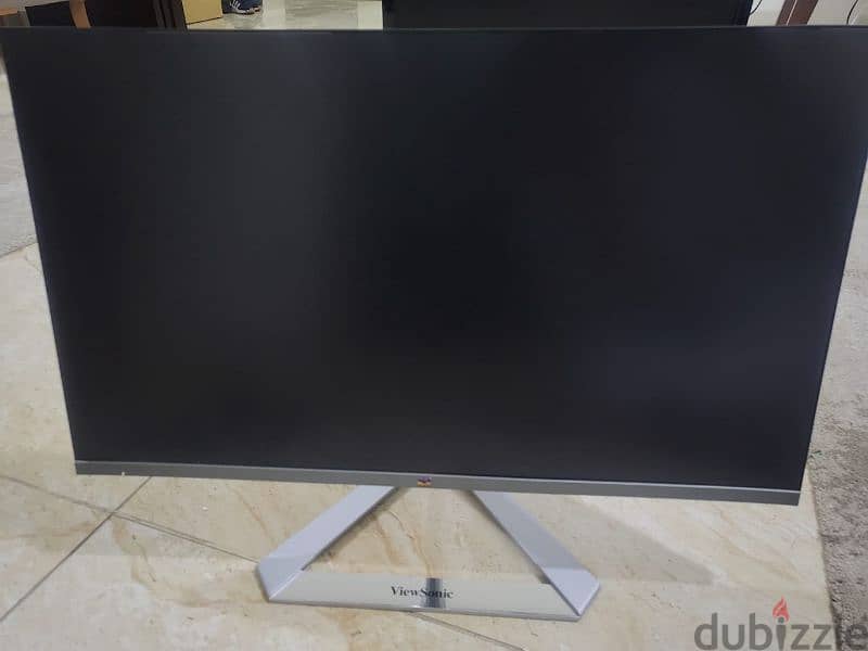 ViewSonic VX2476-SMHD 24″ with free Dell monitor 1