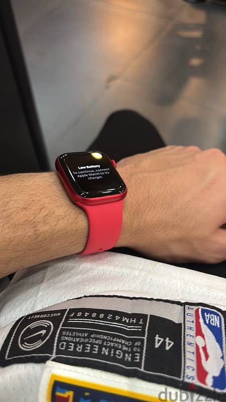 apple watch series 8 45 mm red limited 0