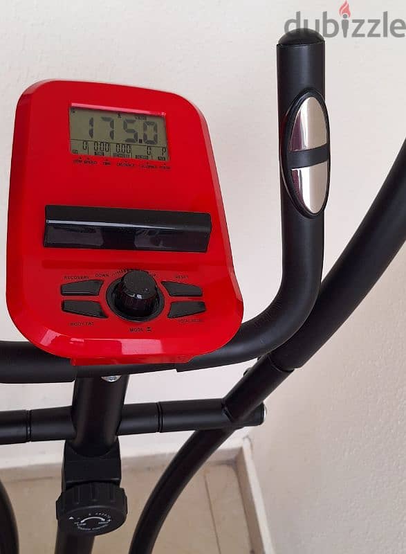 New elliptical Bonanza b 90$ 2