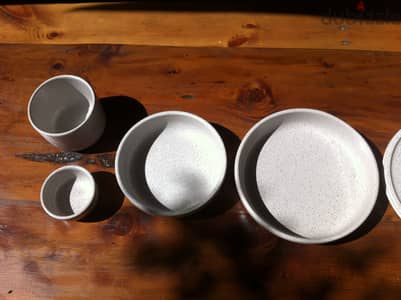 High Quality Ceramic Tableware UNUSED