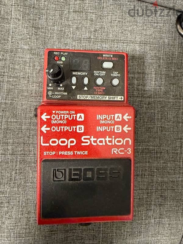 Boss Rc-3 loop station 0