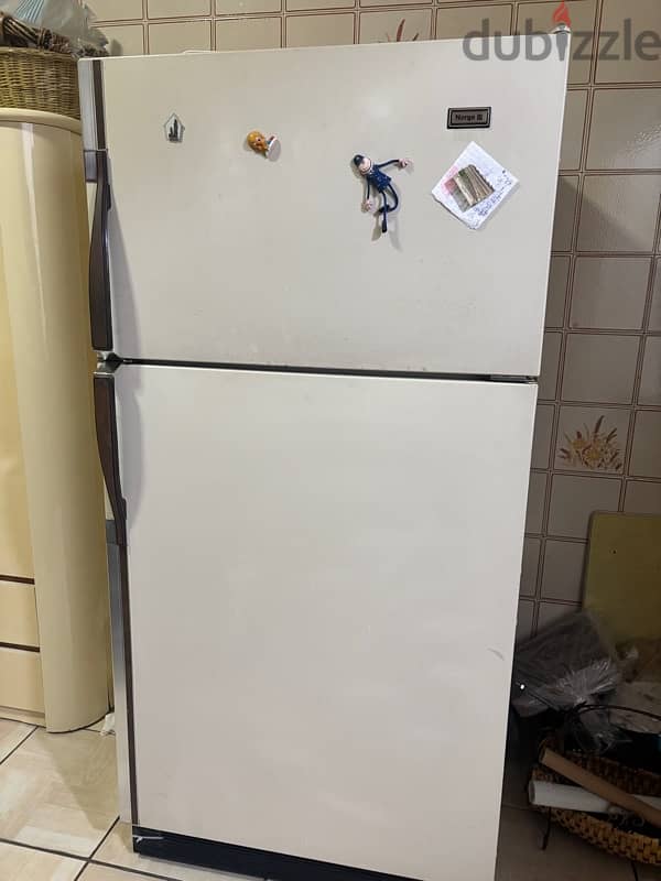 Used good condition fridge 1