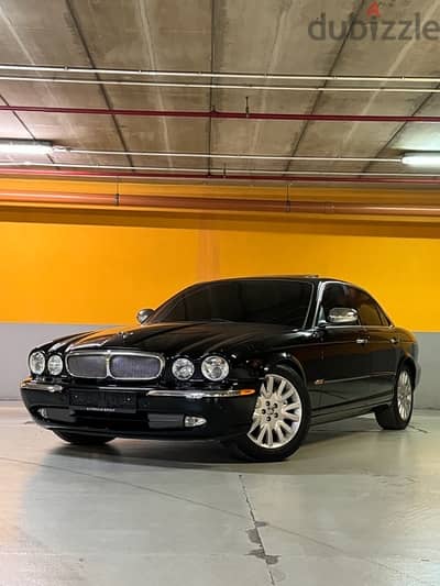 2004 Jaguar XJ8