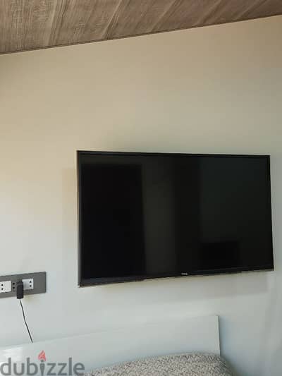 TCL TV + Wall Stand (HDMI available)