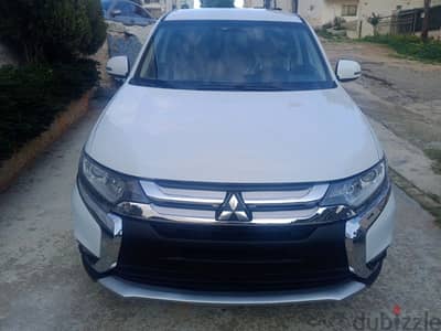 Mitsubishi Outlander 2016