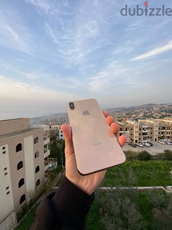 iphone xs max 64  gb 1