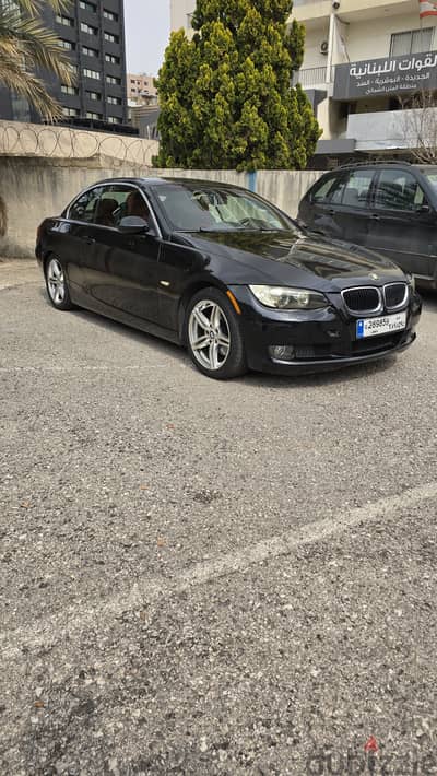 BMW 3-Series 2008 328i - e93 Convertible